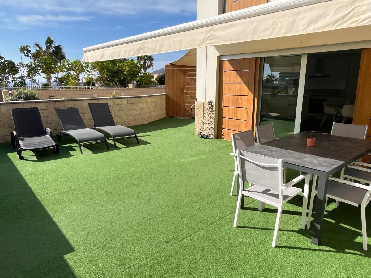 Los Martines Beachfront Ocean View Эль-Медано Экстерьер фото
