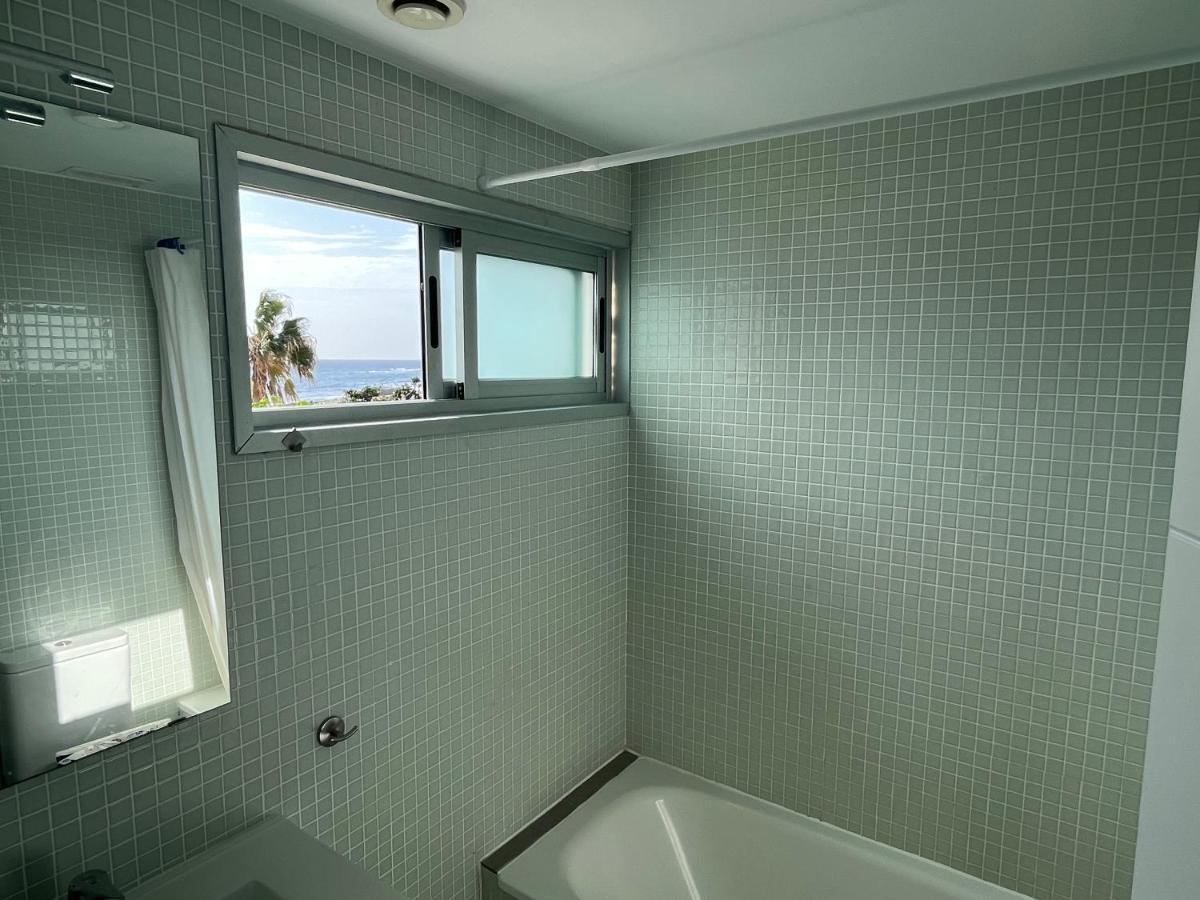 Los Martines Beachfront Ocean View Эль-Медано Экстерьер фото