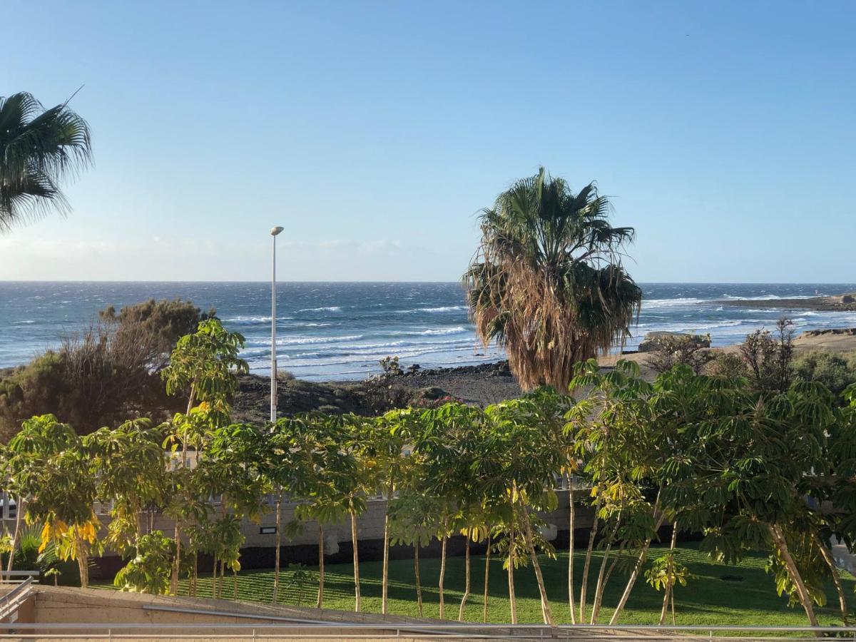 Los Martines Beachfront Ocean View Эль-Медано Экстерьер фото